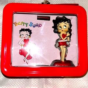 Betty Boop tint and figure box